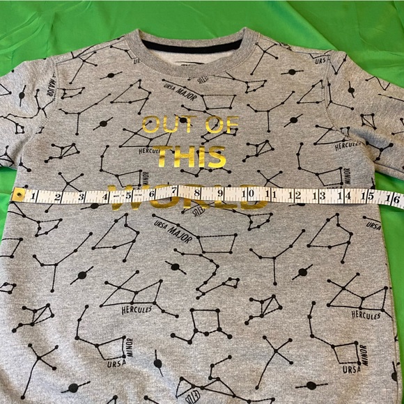 Perfect crewneck sweatshirt for the size 8 (M) child in your life astronomy - Picture 9 of 9